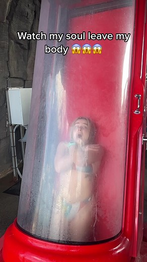 Thrilling Volcano Bay Drop Slide Experience | British Airways Holidays