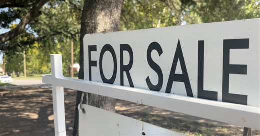 Rising land prices are pushing Texas ranchers out of the cattle business