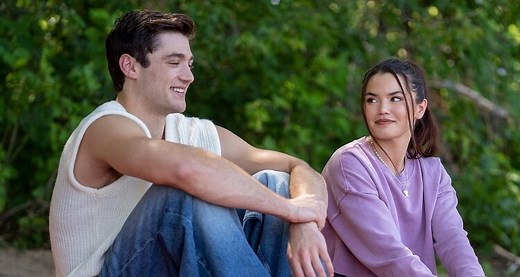 Asher Angel and Paris Berelc Talk Kissing Is the Easy Part and Quirkiness - Nerd Reactor