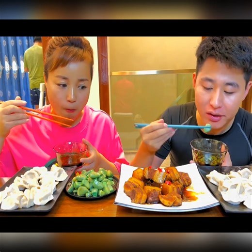 🍝🍖 Family Food Challenge | Delicious ASMR Eating Together 😋 #FunnyFamily #FamilyFun #EatTogether #FamilyTime #FoodFun #YummyTime #LaughTogether #FamilyLaughs #MealTime #FoodLove | Yummy ASMR