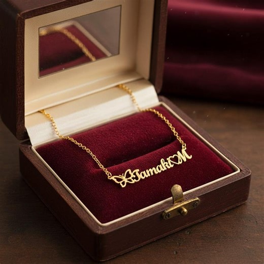 Butterfly Name Necklace • Personalized Gold Nameplate • • Gift for Wife • Birthday Gift for Mom • Girlfriend Gift - Etsy