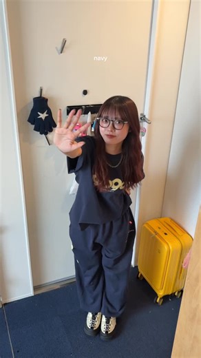 9090 on Instagram: "ONLINE: 4/11(Fri) 21:00 STORE: 4/12(Sat) 【9090 OG Logo Tee】 9090で大人気なOG logo Tee が再登場！ 今回はXS-Lのサイズ展開になります。 フロントには、OG logoの刺繍が施されており、ボディーのカラーによってそれぞれロゴのカラーが異なる為、 色の組み合わせが印象的なのもポイントなTシャツ。 COLOR : Black pink camo / Heather white camo / Charcoal python / Navy / White blue camo / Pink SIZE : XS / S / M / L PRICE : ¥6,600(Tax in) 【9090 OG Logo Sweat Pants】 フロントに大きな9090 OG Logoが刺繍されたスウェットパンツ。 生地は裏毛で今の季節にちょうどいい生地感。 9090 OG Logo Teeとセットアップとして着用可能。 COLOR : Black pink camo / Heather whi