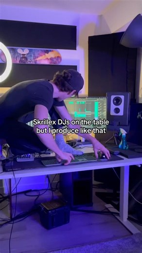 Skrillex DJs on the table but, I produce like that #skrillex #ableton #producer #lgoremix #dj