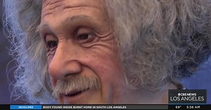 Hundreds of robots on display at World Robot Conference in Beijing