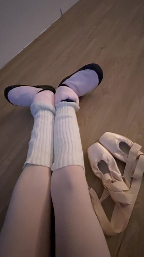 Essential Ballet Stretching Techniques