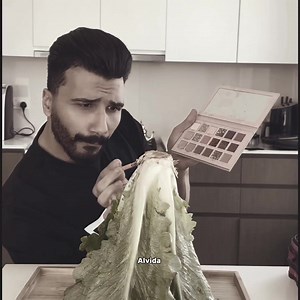 My first makeup tutorial 😄😂 | Mr.