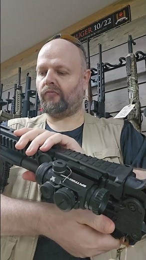 Optics mount can get in the way of folding the Kel Tec Sub 2000 Gen 3