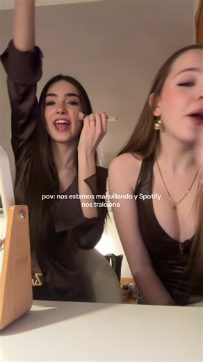 Juls y yo contra el mundo #fyp #viral | spotify