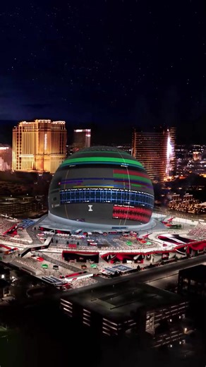 😍 Biggest. Pro Tools. Setup. Ever. #lasvegas #sphere #thespherevegas #musicproduction #mixing #recording #daw #bigscreen #mix #musicproducer #protools #avid