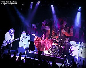 The Struts Triumph With New Version of Debut LP 'Everybody Wants' (ALBUM REVIEW) - Glide Magazine