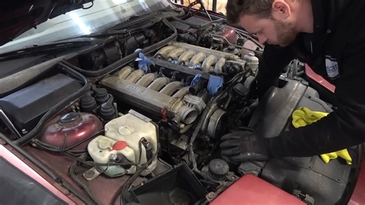 Bringing a vintage V12 BMW E31 850i back to life