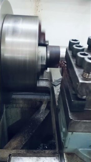 Manual lathe machine and Turing