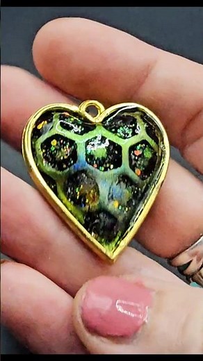 Make Eye-catching Faux Dichroic Glass beads #jewelrymakingathome