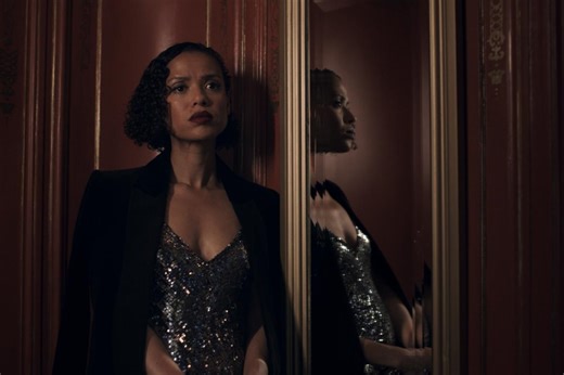 Stream It Or Skip It: 'Surface' Season 2 on Apple TV , where Sophie takes on her real identity and goes to London to find a killer