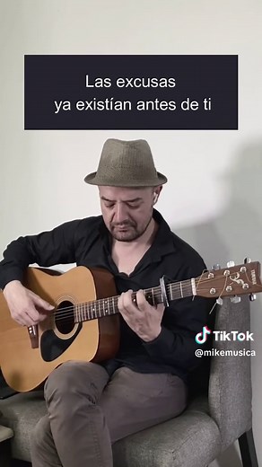 Sing Along to Shakira's Hit Song 'No' in this Acoustic Karaoke