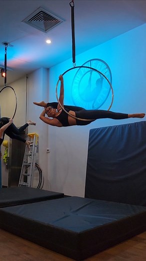 6.7K views · 40 reactions | missing lyra  . . . #training #aerial #hoop #lyra #aerialhoop #aeriallyra #aerialflow #flexible #flexibility #strong #strength #freestyle #aerialist #aerialarts #flow | Monna Ysa | Facebook