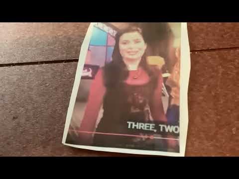 The Wiggles Dorothy The Dinosaur Letter I Sticky (2003)