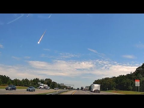 WATCH | Fireball falls from the sky near Buccees in Central Georgia