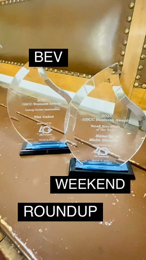 It’s the perfect day to visit downtown Beverly! You don’t need a Harvard law degree to know that. 💋💅 Big thanks to @the_cabot for playing our Warren, and congrats to them on their Going Green Innovators award with @greaterbeverlychamber ! | Beverly Main Streets