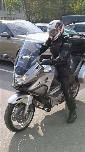 Honda Deauville NT 700 VA ABS