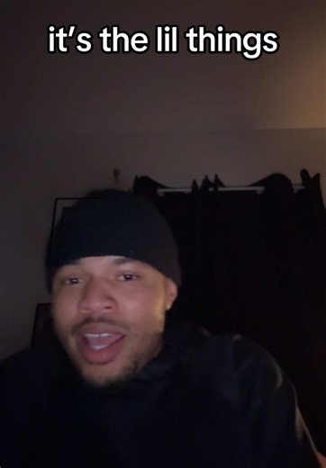 Who yall calling on ? 😂😂😂 #zippo #tricks #lighter #fire #flame | Zippo Lighter