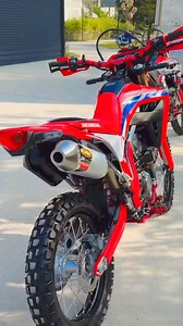 powerful and responsive Unicam four-stroke engine, race-ready suspension and track-designed chassis component, the CRF150R has revolutionized the small-displacement class and become a familiar face on winners' podiums around the world. | Ramil Padua Ranillo
