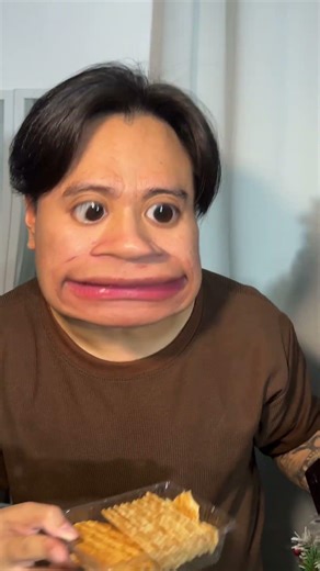 Solo midnight snack mission🤫🧇👌 #BiboyBecky #BiboyAndBecky #shorts #skits #funny #comedy