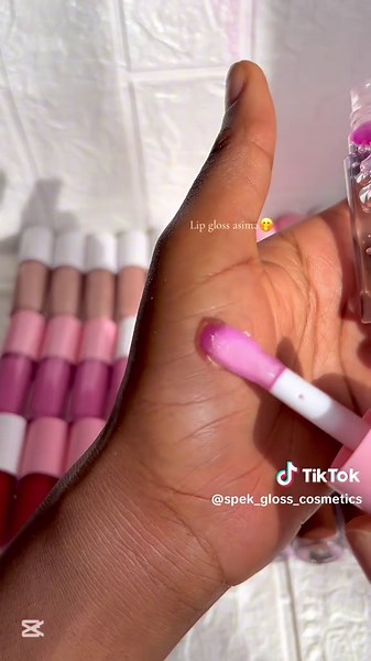 Discover Your Favorite Lip Gloss Shades with ASMR Sounds