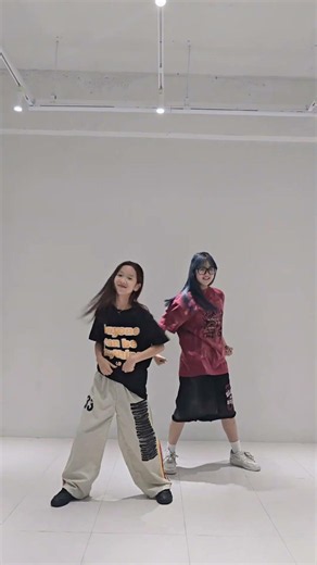 마이클잭슨 #춤추는나율 #kpop #music #dance #쇼츠 #챌린지 #AFstarz #춤추는곰돌 #dreamgirls #랜덤댄스 #randomdance