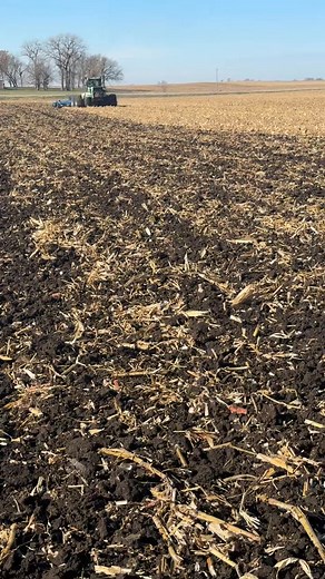 15K views · 386 reactions | Steiger Tiger 525 repower with Cummings 1150 power set 600 to 650 hp, power shift transmission Electronic remotes old school no muffler turn sound up. Lemken Rubin 12-800 26’ 7” deep 7 MPH 100% ground move away across 7” deep | Swartzrock Implement Co. | Facebook