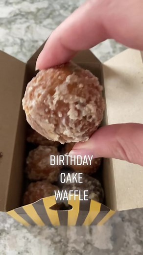 Justin Bieber Tries Timbiebs Timbits