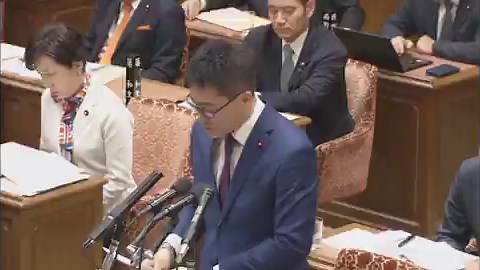 「もう影響出てるんです」辰巳孝太郎議員のこの一言が、すべてだと思う。透析回路、手術用廃液容器、輸液チューブ。どれも石油化学由来で、止まれば医療そのものが止まる。34万人の透析患者の命に直結する話なのに、政府の答弁は「直ちに供給が滞る報告はない」「必要な対応があるのかないのか検討」いや、遅すぎる。不足してから対応しても、人は救えない。透析だけじゃない、ナフサを持ってくるしか日本に生きる道はない。
