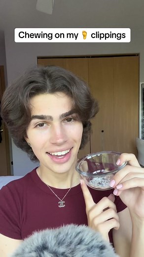 tiktok this video is a joke! #asmr #mukbang #asmrsounds