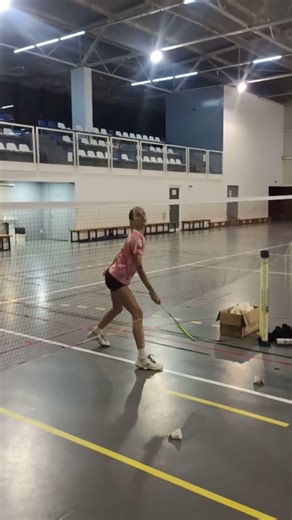 🏸 The Zero-G Touch: Turn the Tape into Your Playground #badminton