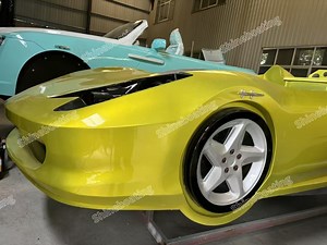 [Hot Item] Customize Exterior Water Sport Jet Car Boat Floating Jet Boat Speed Boats Jet Ski Car