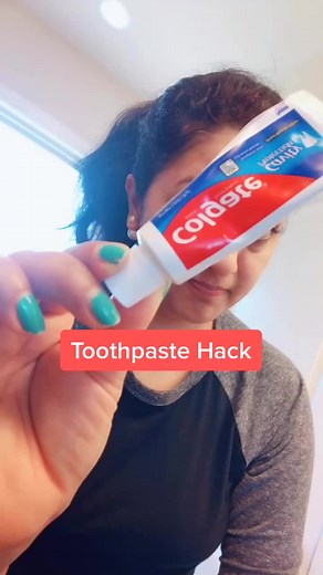 Colgate Face Wash for Oily Skin: Reduce Acne & Instant Freshness