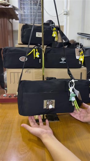 29500 ကျပ် Code … 9593 hello mumu #မှာယူလိုပါကsnvillageonefacebookpageကနေမှာလို့ရပါတယ် #snvillageone #hellomumubag