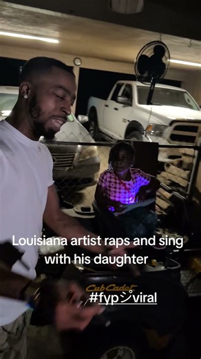 Louisiana artist raps and sing to his daughter #viralvideo #trendingshorts #share