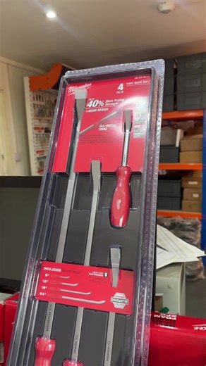 Milwaukee 4 Pry Bar Set: Essential Tools for Every DIYer