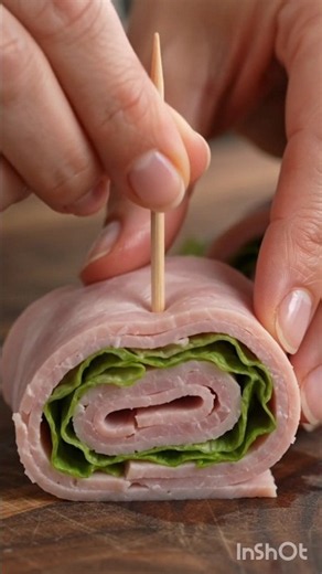 Easy Lettuce & Ham Roll Snack 🌯🥬