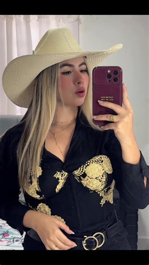 Videos de Angiegalvis02 (@angiegalvis_02) con “Sublime Mujer (En Vivo) - Yeison Jimenez”