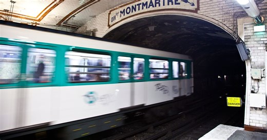 Hrůza v pařížském metru: Útočník nožem zranil 3 ženy!