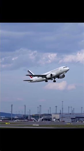 Slow Motion Airplane Takeoff ✈️ | Relaxing Cinematic Travel Ambience