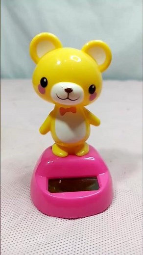 How does a solar powered dancing toy work?