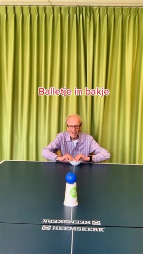 Balletje in bakje! 💪 #bewegen #beweging #ouderenzorg #verpleeghuis #dementie #plezier #tiktok #fy #foryou #foryoupage