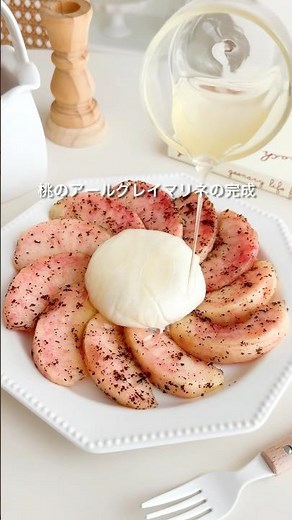 Earl Grey Marinated Peach 🍑 #peaches #peachsweets #baking #easysweets #earlgrey #homecafe #easysn...