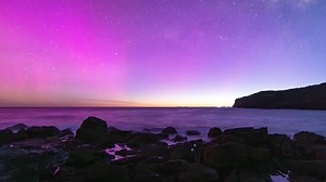 4 Hour Time-lapse from the solar storm Aurora on the 12/11. What an incredible night, I have so much more to edit from this event. I was torn on framing this timelapse composition and I went with a SSW aspect as to frame the setting Milky Way core, you clip part of the Aurora by doing this as in the early evening the auroral oval is in the SSE. I would have loved to be able to run this timelapse for at least 2 more hours but we had to retreat with rising tides and the chance of being cut off. 📸