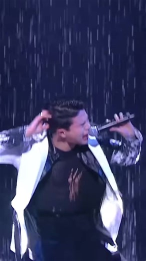 วิลเลี่ยมจากวง Lykn ตำแหน่ง King Alpha 👑🐺