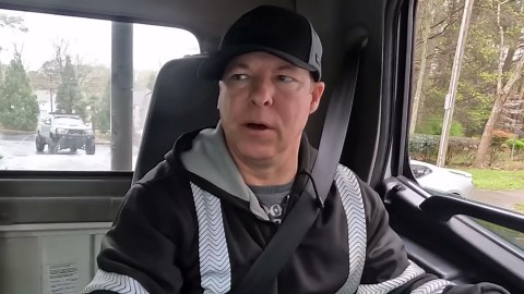 Parking Revenge: Illegally Parked Cars Get Towed!