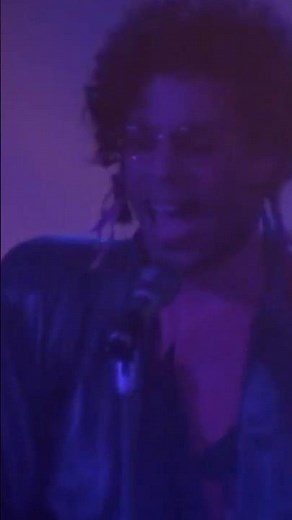 On this day in 1987, Prince wrapped the filming of the Sign O' The Times film at Paisley Park. ☮️